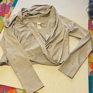 ZYIA Active Cream Yoga Shawl